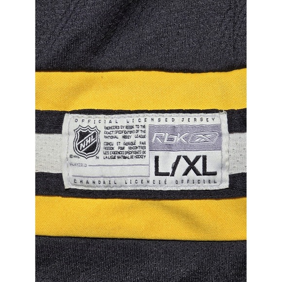 Reebok Boston Bruins Bergeron 37 Youth L/XL Black Hockey Jersey Signed - Picture 2 of 10